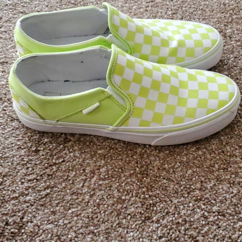 Vans slip on